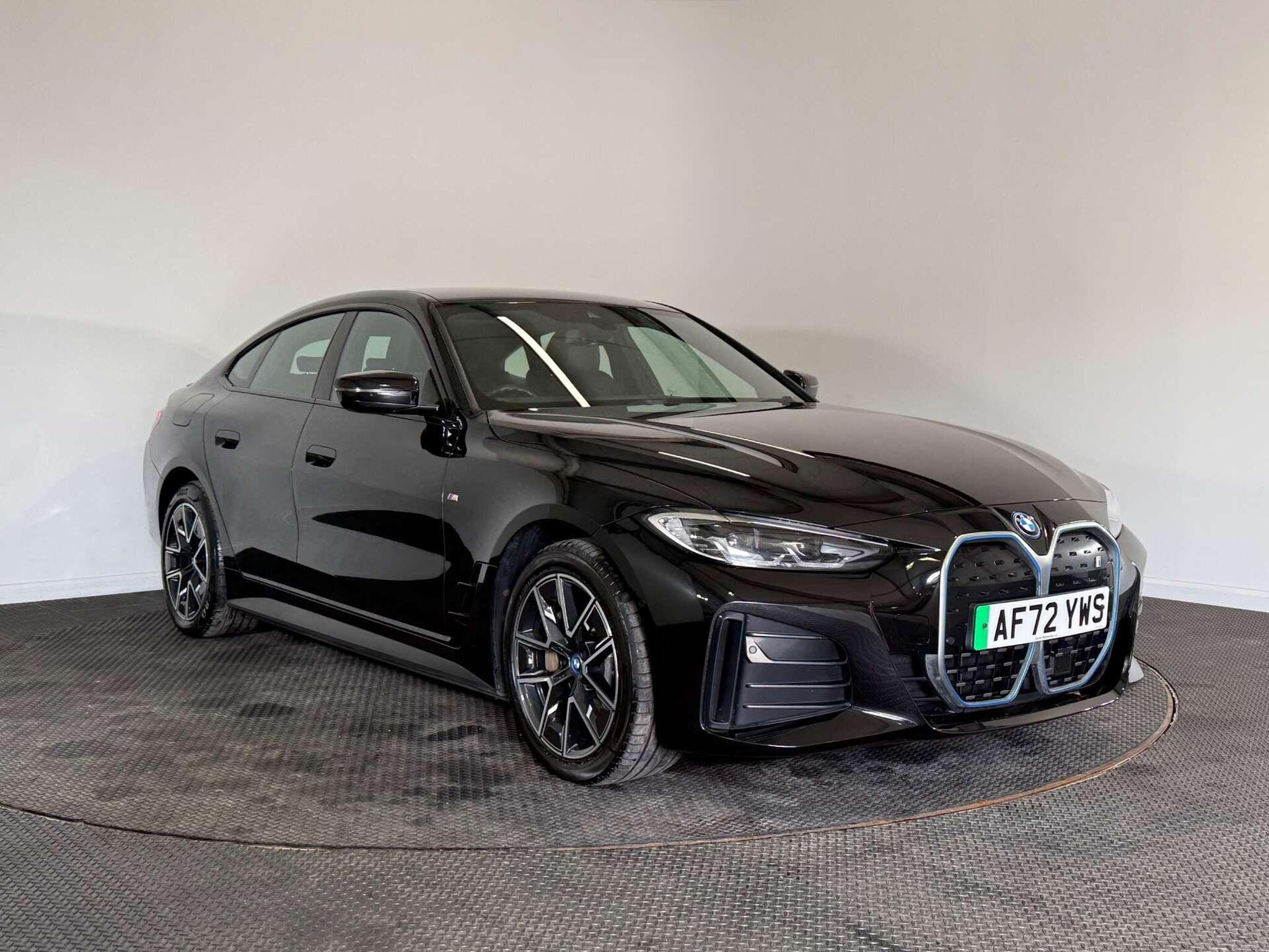 BMW i4