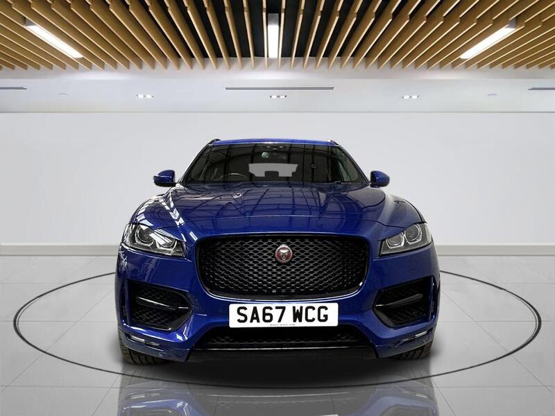 Jaguar F-PACE